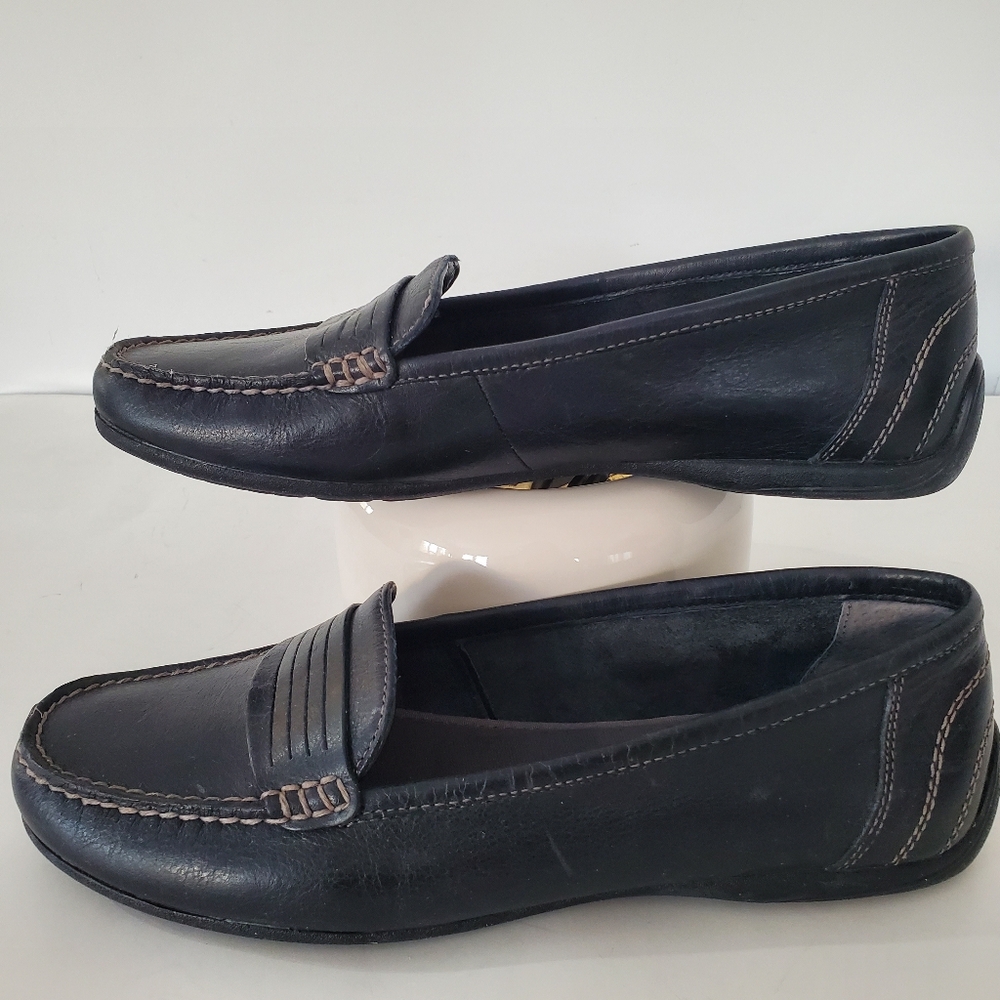 EASTLAND 9M Black Leather Annette Loafer Flat Slip On Comfort Sole Office Preppy - Picture 11 of 11